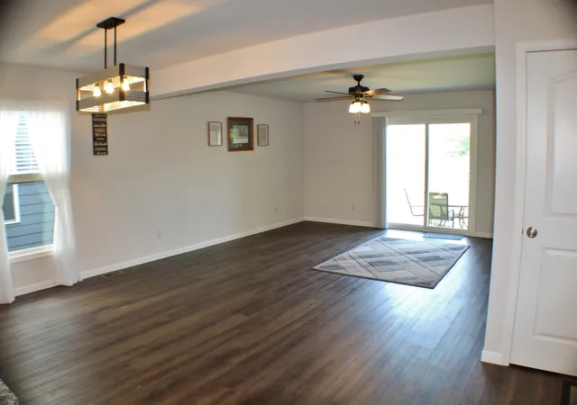 Photo 4 of House for sale at 1920 Red Willow Rd, Morris, IL 60450 | MLS# 12726689 | Listing updated on 2026-09-14