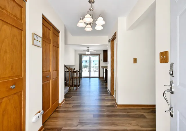 Photo 3 of Single family home for sale at 15231 S Meadow Ln, Plainfield, IL 60544 | MLS# 12726908 | Listing updated on 2026-09-11