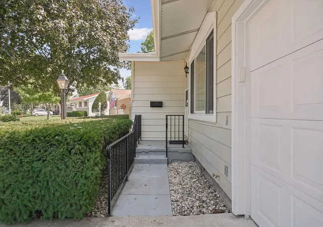 Photo 4 of Single family home for sale at 1428 Gleason Dr, Rantoul, IL 61866 | MLS# 12727753 | Listing updated on 2026-09-11