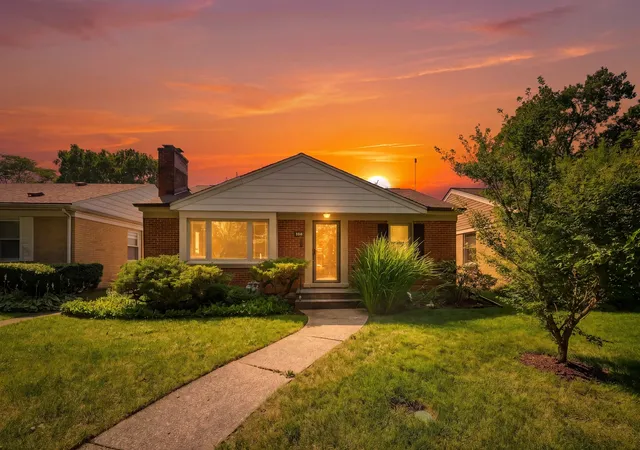 Photo 1 of Single family home for sale at 8120 Keystone Ave, Skokie, IL 60076 | MLS# 12728305 | Listing updated on 2026-10-04
