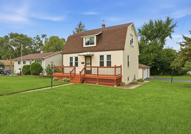 Photo 2 of Single family home for sale at 11800 S Millard Ave, Alsip, IL 60803 | MLS# 12729280 | Listing updated on 2026-09-11