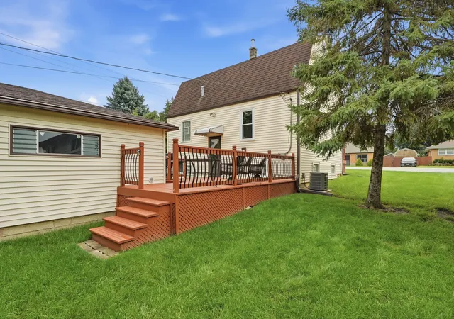 Photo 3 of Single family home for sale at 11800 S Millard Ave, Alsip, IL 60803 | MLS# 12729280 | Listing updated on 2026-09-11