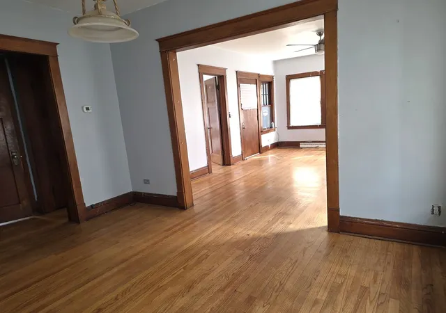 Photo 4 of Single family home for sale at 106 Sawyer Ave, La Grange, IL 60525 | MLS# 12729734 | Listing updated on 2026-09-11