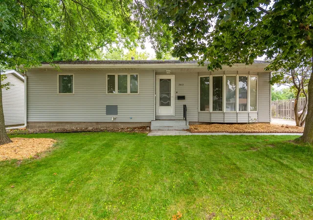 Photo 1 of Single family home for sale at 3413 34th Avenue, Moline, IL 61265 | MLS# 12730170 | Listing updated on 2026-09-27