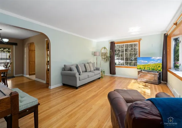Photo 3 of Single family home for sale at 100 S Wisconsin Ave, Addison, IL 60101 | MLS# 12730277 | Listing updated on 2026-09-11