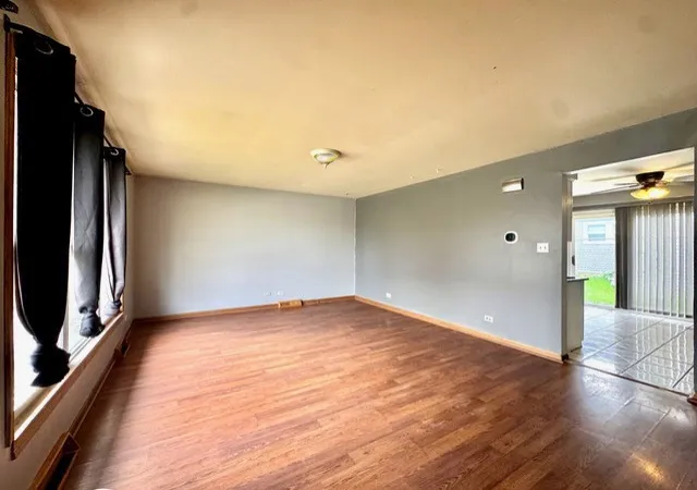 Photo 3 of Single family home for sale at 643 N Iowa Ave, Villa Park, IL 60181 | MLS# 12730297 | Listing updated on 2026-09-16