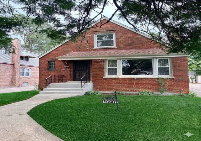 Photo 1 of Single family home for sale at 10775 S Peoria St, Chicago, IL 60643 | MLS# 12730717 | Listing updated on 2026-09-11