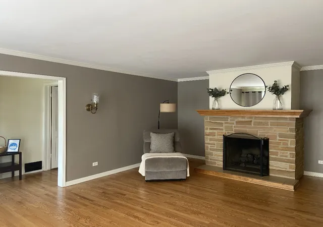 Photo 3 of Single family home for sale at 17w163 Oak Ln, Bensenville, IL 60106 | MLS# 12730955 | Listing updated on 2026-09-11