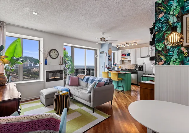 Photo 2 of Sale Pending at 1717 S Prairie Ave #2004, Chicago, IL 60616 | MLS# 12731703 | Listing updated on 2026-09-15
