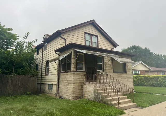 Photo 1 of Single family home for sale at 433 Hirsch Ave, Calumet City, IL 60409 | MLS# 12731717 | Listing updated on 2026-09-23