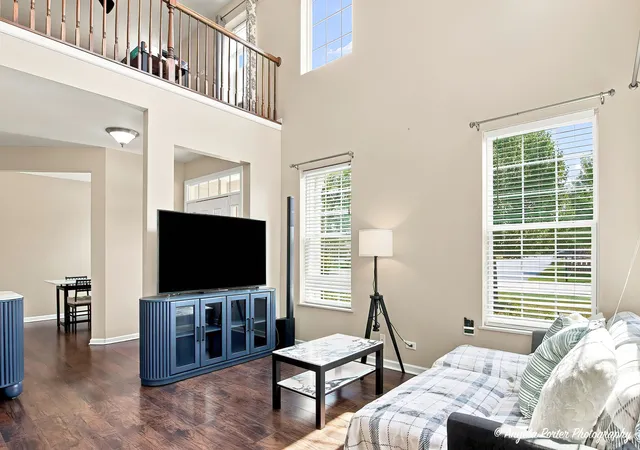 Photo 4 of Townhouse for sale at 430 S Jade Ln, Round Lake, IL 60073 | MLS# 12731964 | Listing updated on 2026-10-22