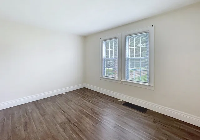 Photo 4 of Sale Pending at 1156 33rd Avenue, Moline, IL 61265 | MLS# 12733062 | Listing updated on 2026-09-15
