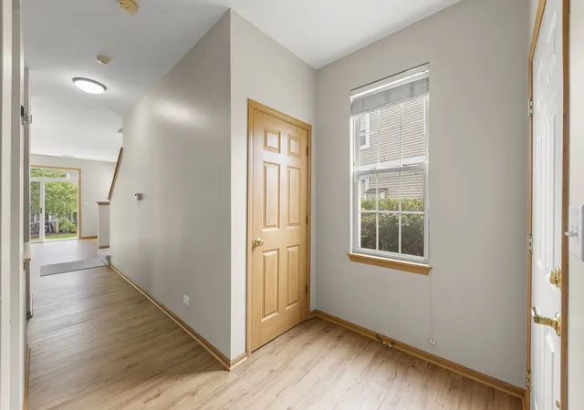 Photo 3 of Townhouse for sale at 2544 Golf Ridge Cir #0, Naperville, IL 60563 | MLS# 12733436 | Listing updated on 2026-09-14