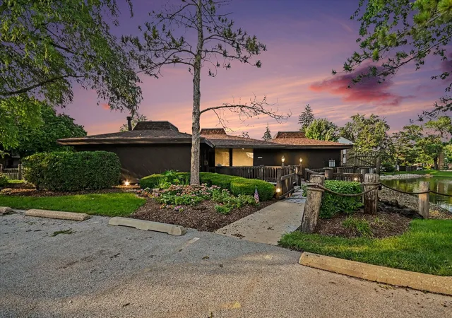 Photo 2 of Condo for sale at 14023 Gail Ln #408, Crestwood, IL 60418 | MLS# 12733452 | Listing updated on 2026-10-08