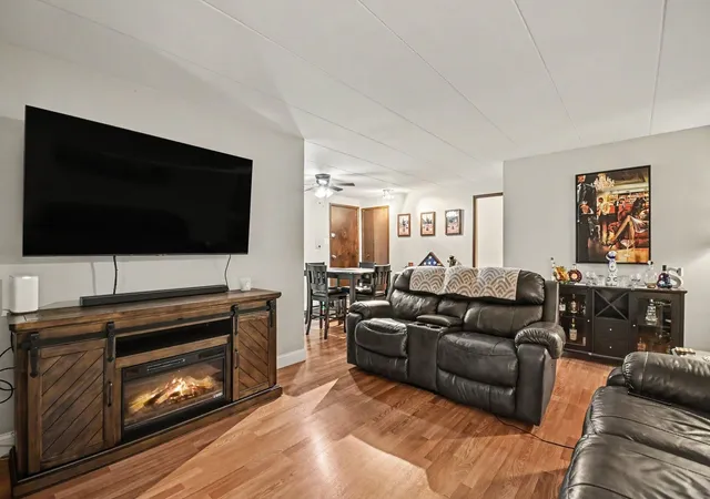 Photo 4 of Condo for sale at 14023 Gail Ln #408, Crestwood, IL 60418 | MLS# 12733452 | Listing updated on 2026-10-08