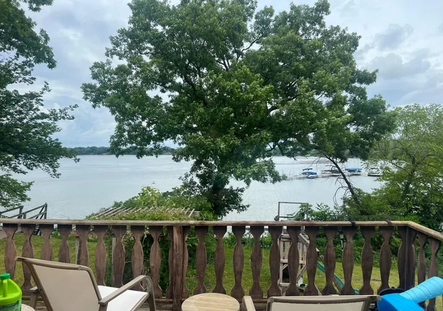 Photo 2 of Sale Pending at 440 E Lakeshore Dr, Round Lake Park, IL 60073 | MLS# 12733813 | Listing updated on 2026-09-11