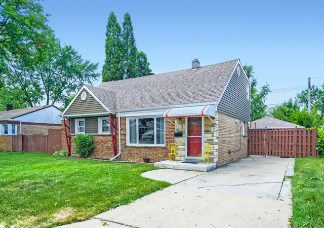 Photo 1 of Single family home for sale at 8060 S Kolmar Ave, Chicago, IL 60652 | MLS# 12734433 | Listing updated on 2026-09-10