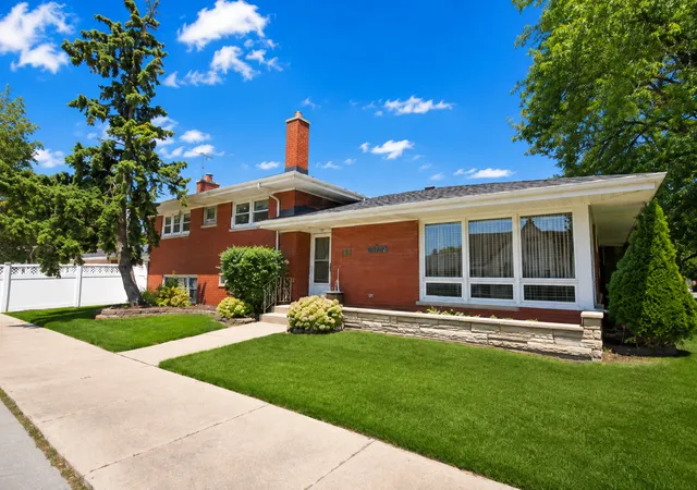 Photo 1 of Single family home for sale at 10158 S Talman Ave, Chicago, IL 60655 | MLS# 12735363 | Listing updated on 2026-09-11