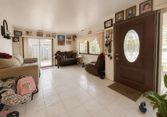 Photo 2 of Townhouse for sale at 1457 Fremont Dr, Hanover Park, IL 60133 | MLS# 12735876 | Listing updated on 2026-10-06