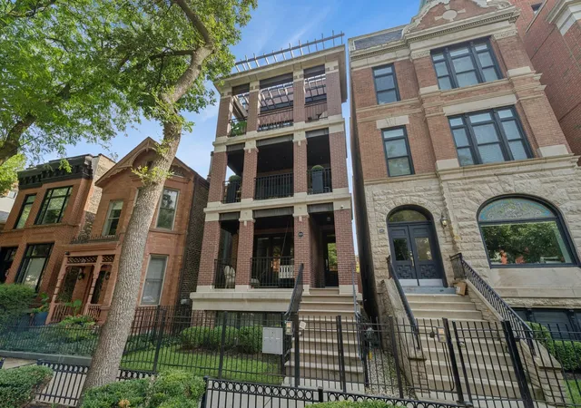 Photo 1 of Condo for sale at 1909 N Bissell St #2, Chicago, IL 60614 | MLS# 12735896 | Listing updated on 2026-09-14