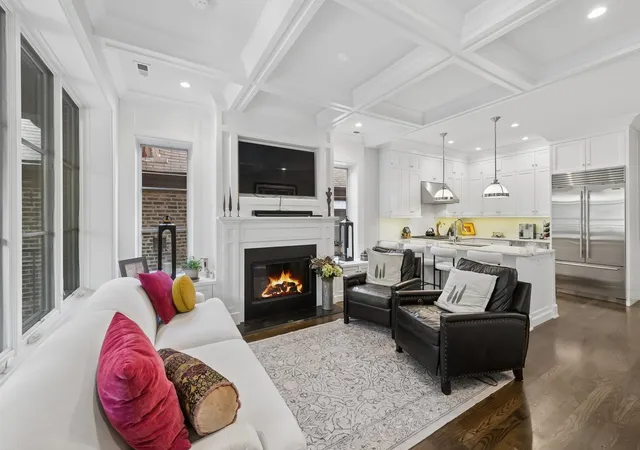 Photo 3 of Condo for sale at 1909 N Bissell St #2, Chicago, IL 60614 | MLS# 12735896 | Listing updated on 2026-09-14