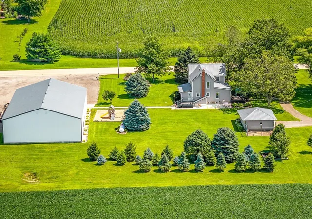 Photo 3 of Sale Pending at 4139 S Spielman Rd, Leaf River, IL 61047 | MLS# 12736561 | Listing updated on 2026-09-19