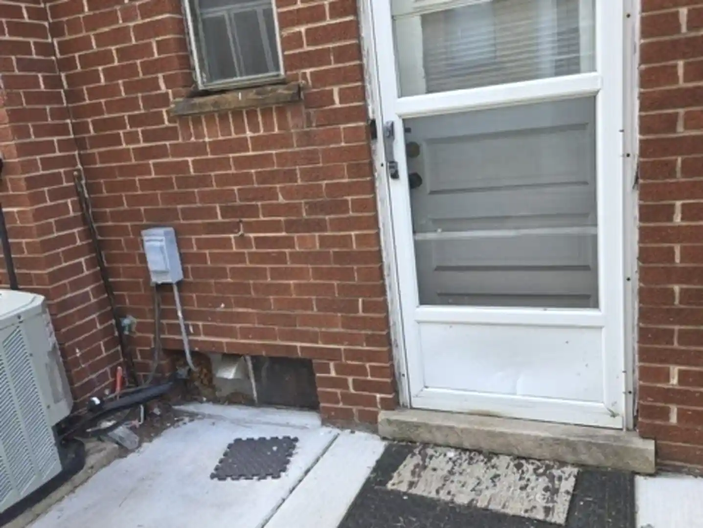 Listing Photo 2 - Condo for sale in 4903 Enfield St located at 4903 Enfield St, Skokie, IL 60076 - Unit 4903 Enfield St