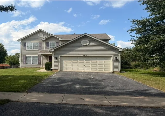Photo 1 of Single family home for sale at 607 Searl St, Plano, IL 60545 | MLS# 12737728 | Listing updated on 2026-09-25