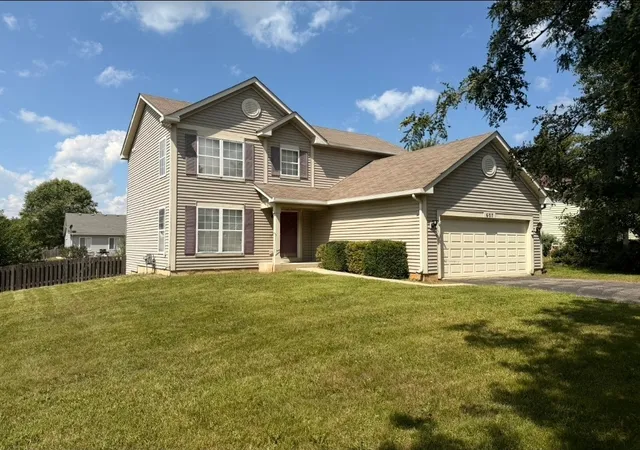 Photo 2 of Single family home for sale at 607 Searl St, Plano, IL 60545 | MLS# 12737728 | Listing updated on 2026-09-25