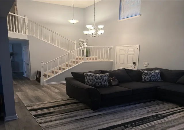 Photo 4 of Single family home for sale at 607 Searl St, Plano, IL 60545 | MLS# 12737728 | Listing updated on 2026-09-25