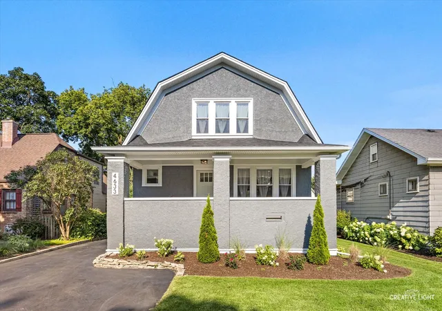 Photo 1 of Single family home for sale at 4633 Wolf Rd, Western Springs, IL 60558 | MLS# 12738554 | Listing updated on 2026-09-10