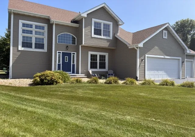 Photo 4 of Sale Pending at 510 Zierke Ct, Winnebago, IL 61088 | MLS# 12738802 | Listing updated on 2026-09-11
