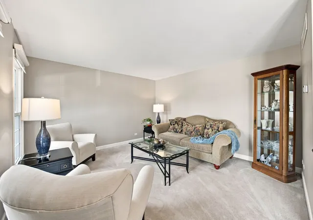 Photo 3 of Single family home for sale at 1050 Hampshire Ln, Elgin, IL 60120 | MLS# 12738877 | Listing updated on 2026-09-15