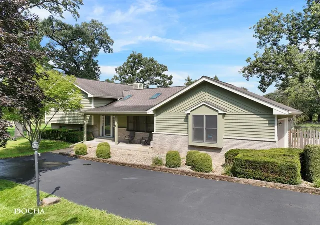 Photo 1 of Single family home for sale at 48 Glenda Ln, Plano, IL 60545 | MLS# 12738992 | Listing updated on 2026-09-22