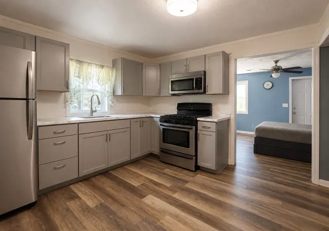 Photo 4 of Single family home for sale at 531 Groveland St, Creve Coeur, IL 61610 | MLS# 12739497 | Listing updated on 2026-09-11