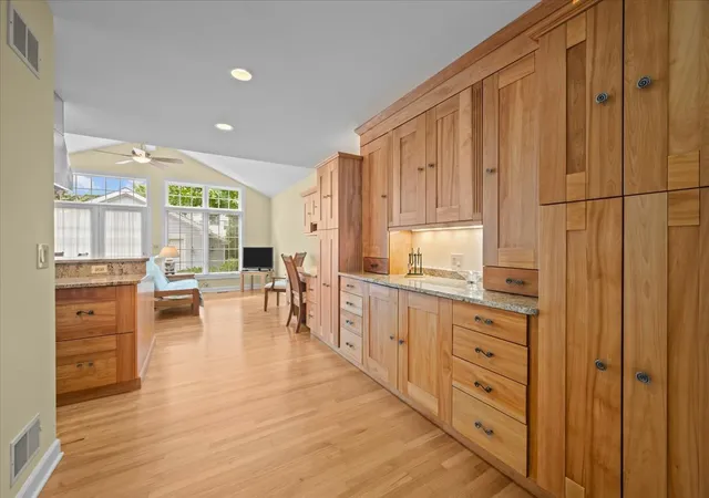 Photo 4 of Single family home for sale at 635 Northmoor Rd, Lake Forest, IL 60045 | MLS# 12739766 | Listing updated on 2026-09-10