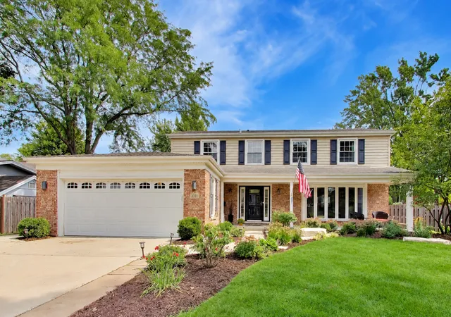 Single family home for sale at 3331 Maple Leaf Dr, Glenview, IL 60026 | MLS# 12740261