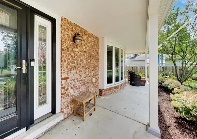Photo 2 of Single family home for sale at 3331 Maple Leaf Dr, Glenview, IL 60026 | MLS# 12740261 | Listing updated on 2026-09-23