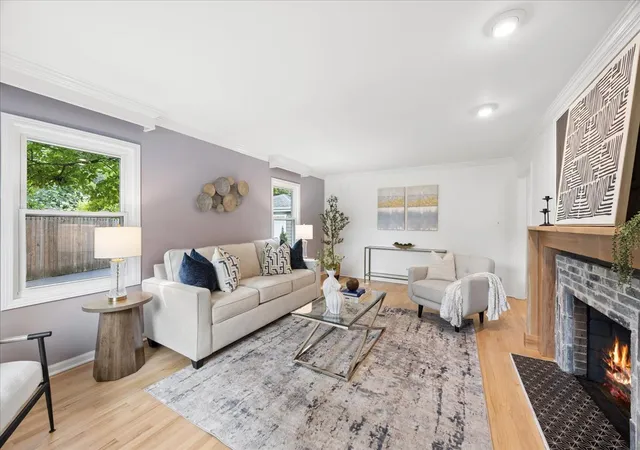 Photo 2 of Single family home for sale at 210 Eastern Ave, Clarendon Hills, IL 60514 | MLS# 12740609 | Listing updated on 2026-09-14