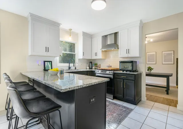 Photo 4 of Single family home for sale at 537 Apache Trl, Lake Villa, IL 60046 | MLS# 12740633 | Listing updated on 2026-10-16