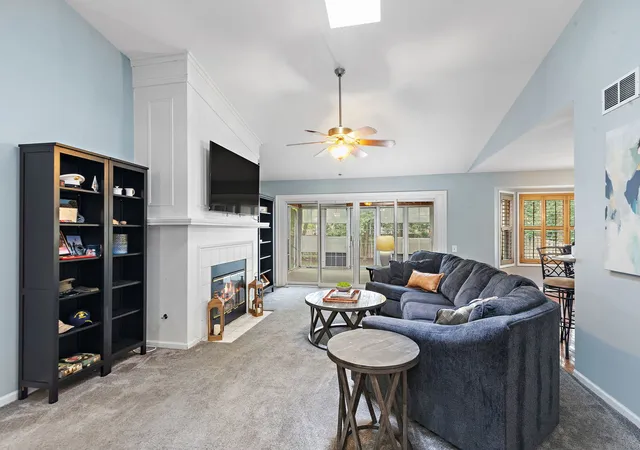 Photo 3 of Single family home for sale at 2210 Tahoe Pkwy, Algonquin, IL 60102 | MLS# 12740719 | Listing updated on 2026-09-15