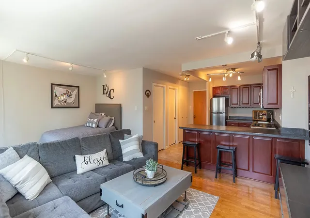 Photo 3 of Condo for sale at 211 E Ohio St #2312, Chicago, IL 60611 | MLS# 12740842 | Listing updated on 2026-10-05