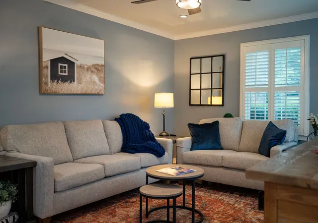 Photo 3 of Single family home for sale at 323 S Benton St, Palatine, IL 60067 | MLS# 12741504 | Listing updated on 2026-09-24