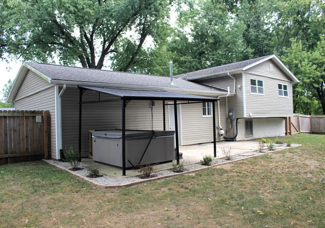 Photo 3 of Single family home for sale at 3457 Nancy Ln, Clinton, IL 61727 | MLS# 12742093 | Listing updated on 2026-10-01
