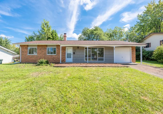 Photo 1 of Single family home for sale at 465 Westview St, Hoffman Estates, IL 60169 | MLS# 12742287 | Listing updated on 2026-09-27