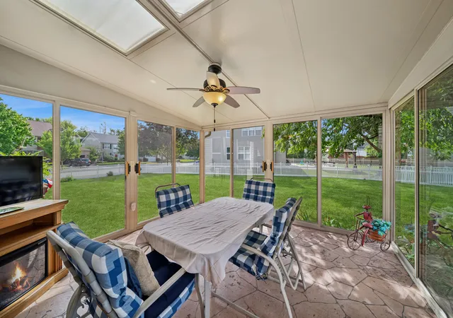 Photo 2 of Single family home for sale at 1943 Flagstone Ln, Aurora, IL 60502 | MLS# 12743645 | Listing updated on 2026-09-15