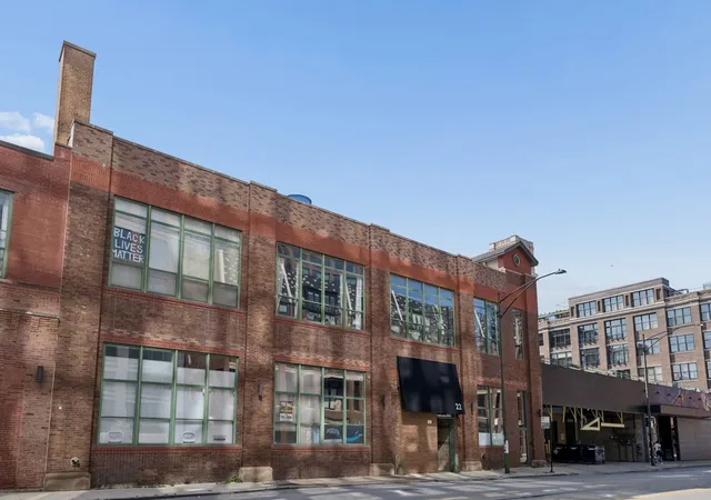 Photo 1 of Condo for sale at 22 N Morgan St #204, Chicago, IL 60607 | MLS# 12743916 | Listing updated on 2026-10-08