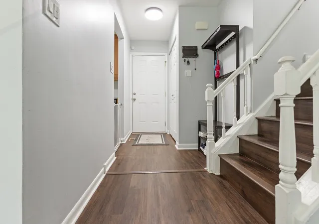Photo 3 of Single family home for sale at 17851 Springfield Ave, Country Club Hills, IL 60478 | MLS# 12744220 | Listing updated on 2026-09-09