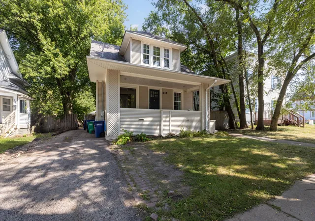 Photo 1 of Single family home for sale at 532 N 7th Street, De Kalb, IL 60115 | MLS# 12744381 | Listing updated on 2026-09-26