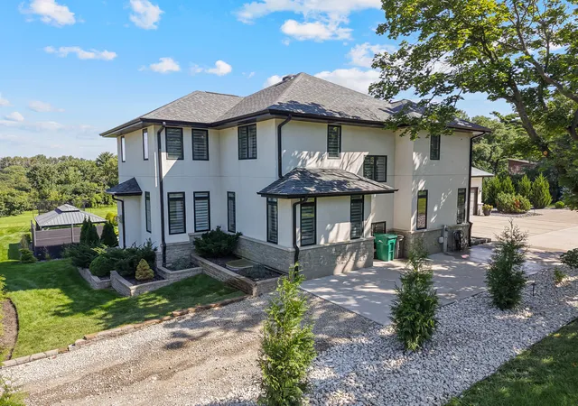 Photo 3 of Single family home for sale at 9320 W 144th Place, Orland Park, IL 60462 | MLS# 12744981 | Listing updated on 2026-09-14